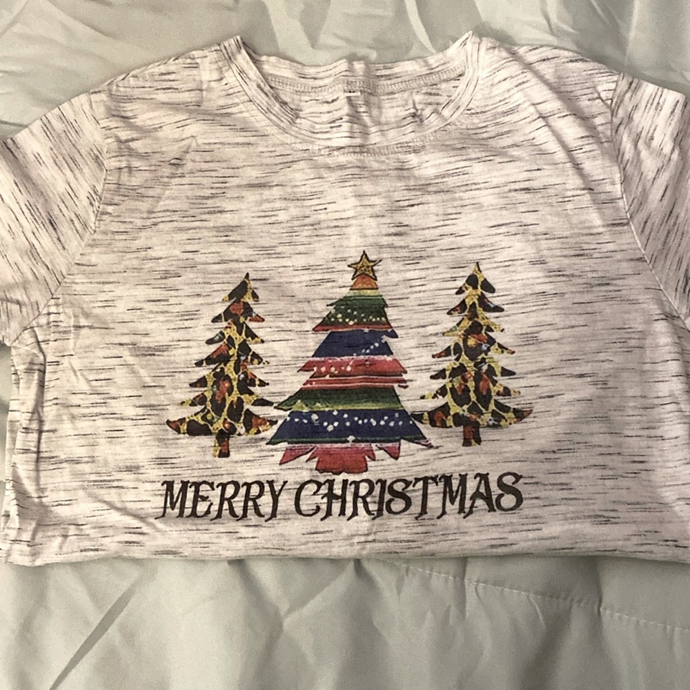 This shirt was made for me, i’ve only worn it once.